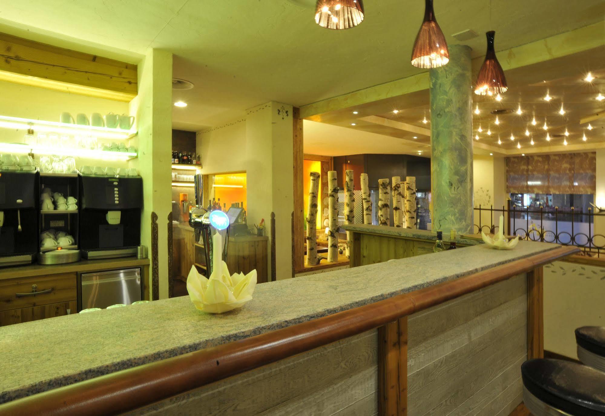 Hotel Blumenstein Self-Check In เฟราเอนเฟลด์ ภายนอก รูปภาพ
